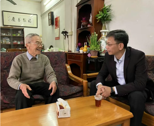 道感谢 问寒暖 询困艰丨南医七院慰问老党员老干部